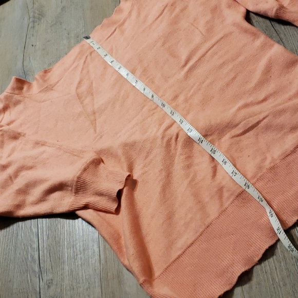 Coral cotton/angora blend sweater top - Picture 3 of 4